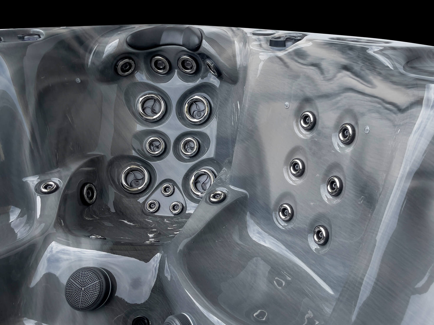 Earthspas Ha Long Bay | 7-Person Luxury Hot Tub