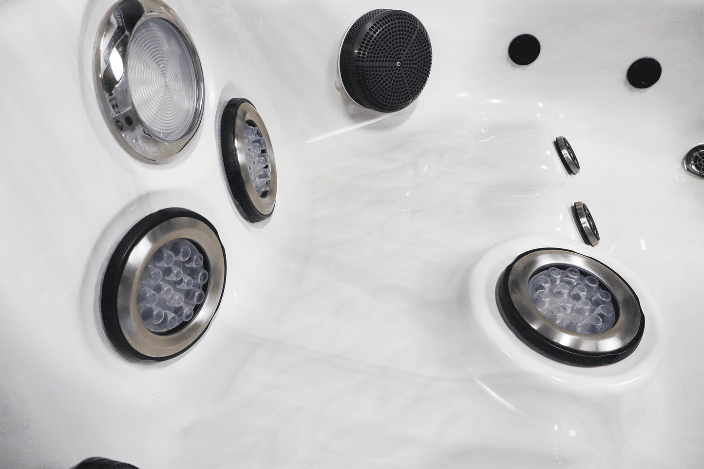 Earthspas Mauna Kea 7-Person Hot Tub | Premium Hydrotherapy Spa